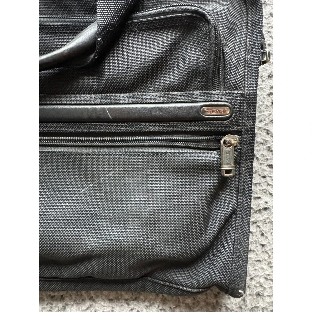 Tumi Nylon Laptop Briefcase Crossbody Messenger‎ Bag Black 26101D4